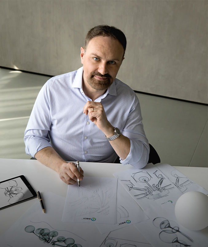 首席設(shè)計(jì)師